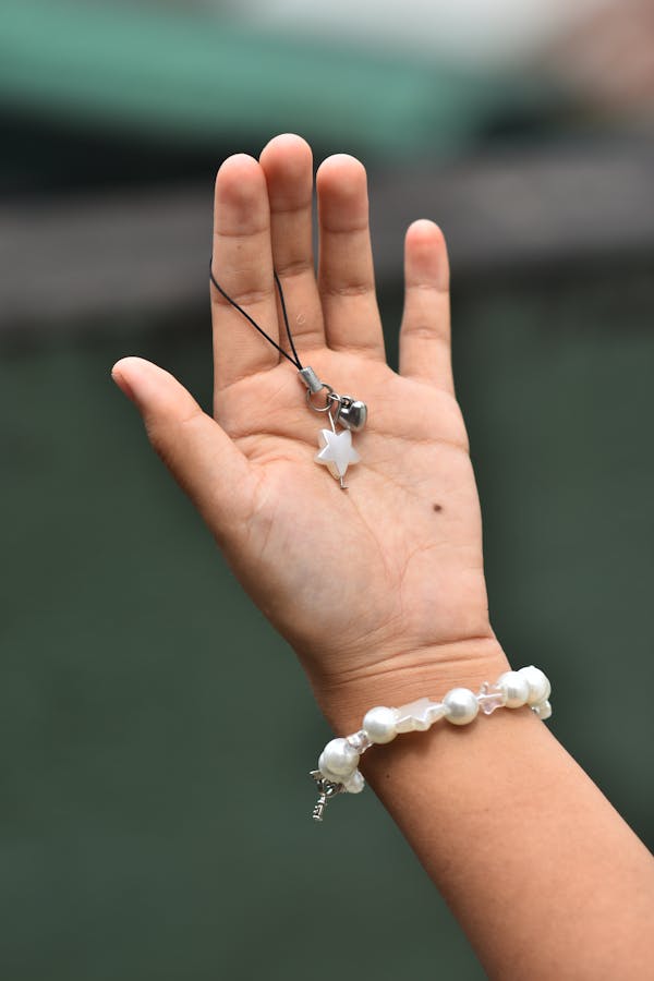 Handcrafting details